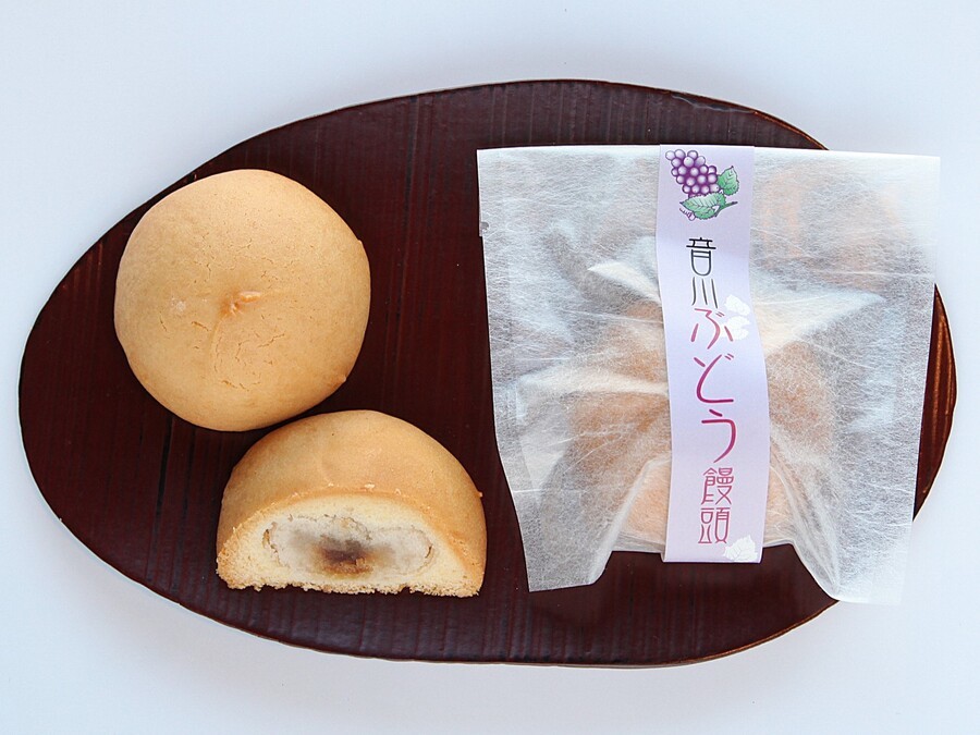 音川ぶどう饅頭　佐々木千歳堂