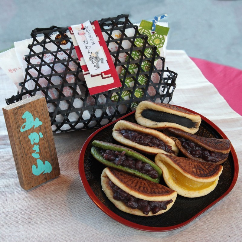 佐々木千歳堂　おわらみかさ